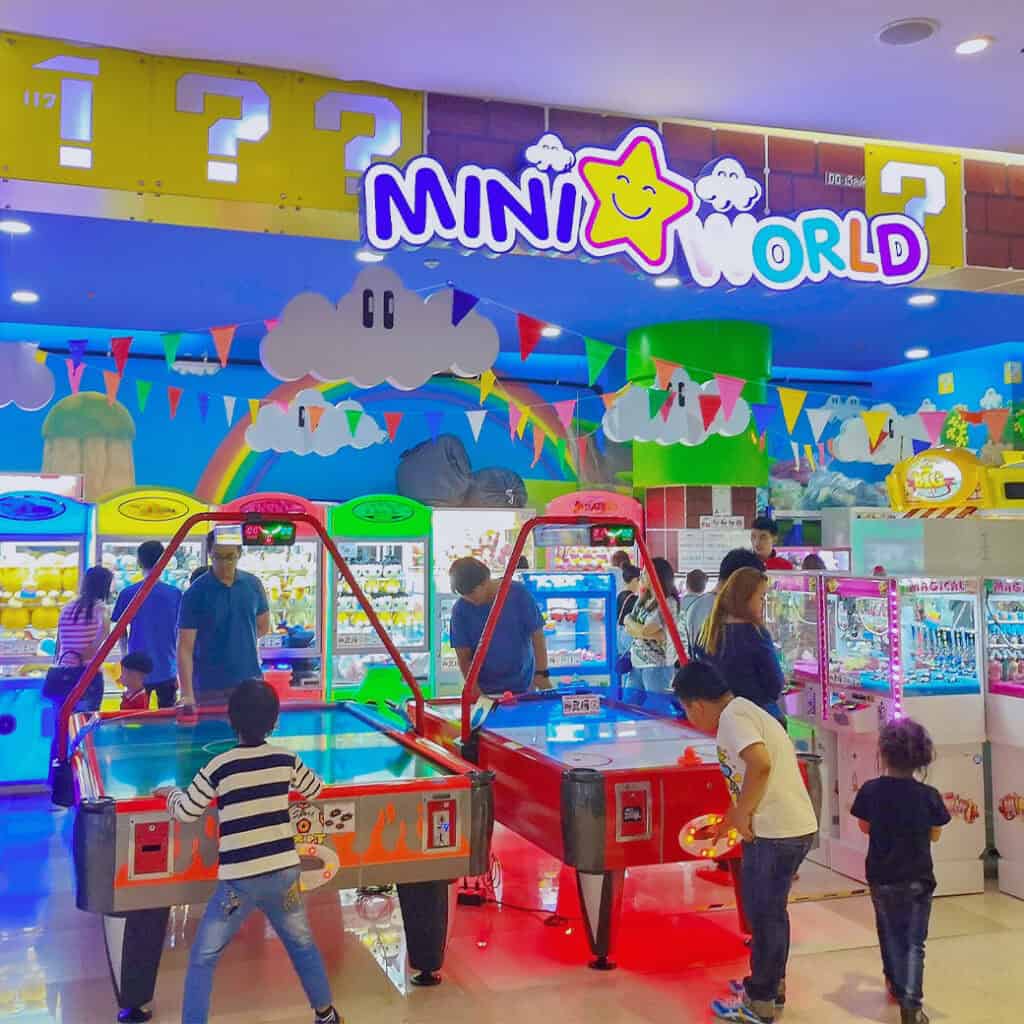 Harbour land pattaya entrance fee